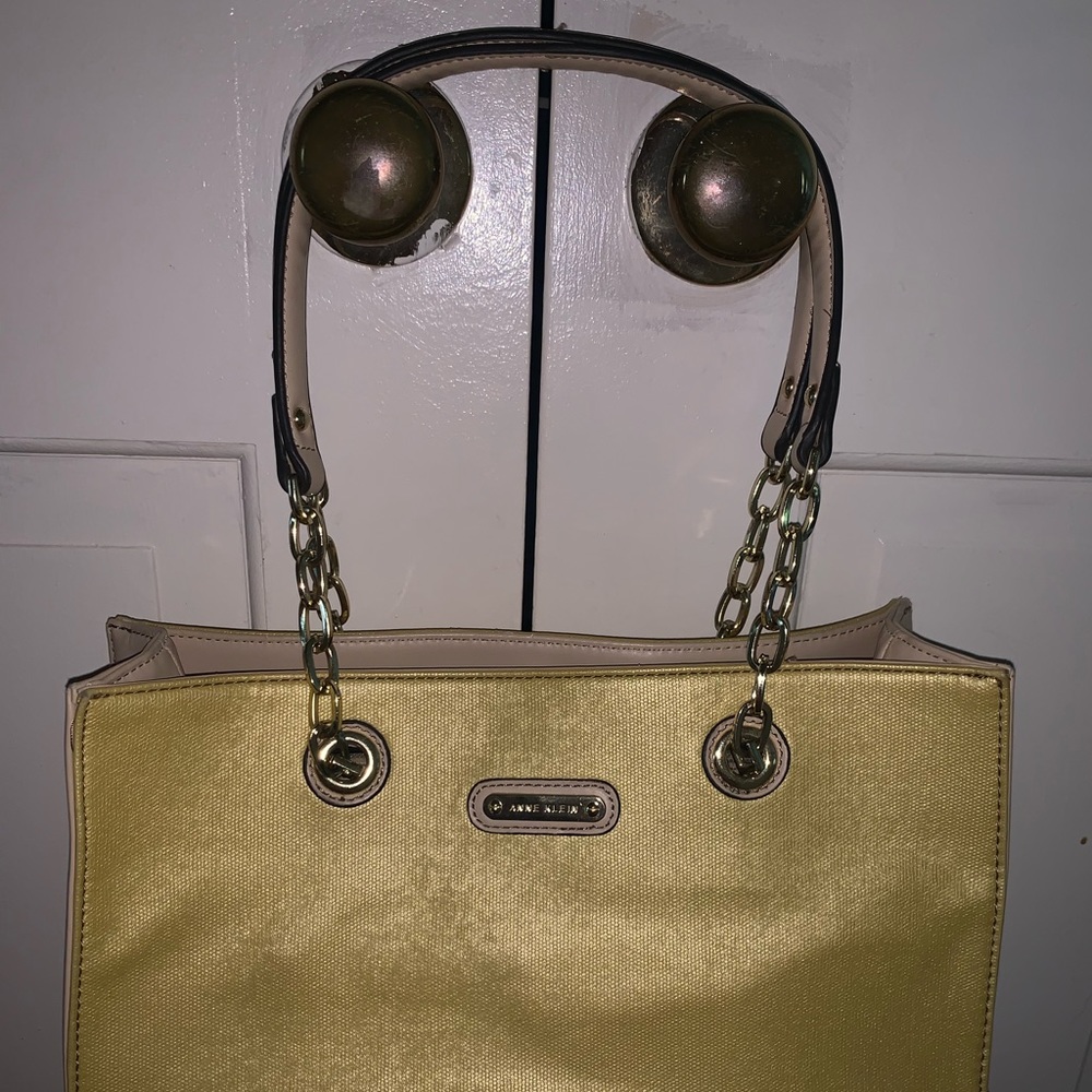 Purse - Picture 3 of 5